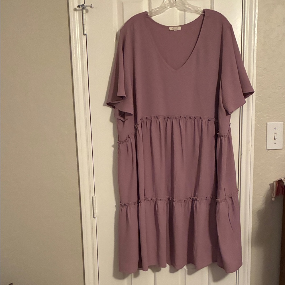 ODDY Mauve Tiered V-Neck Midi Dress